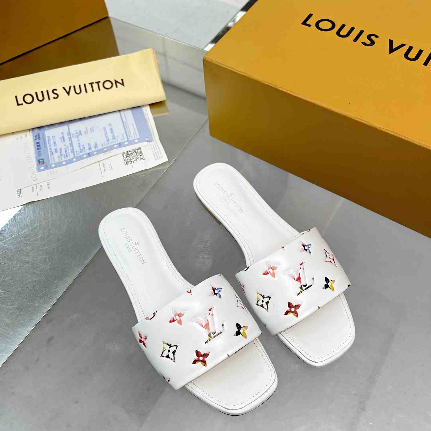 Louis Vuitton Revival Flat Mule     1AAORI - DopestKickz
