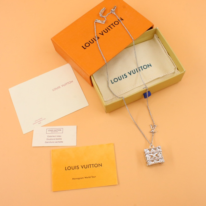 Louis Vuitton Trunk Locket Pendant      M00527 - DopestKickz
