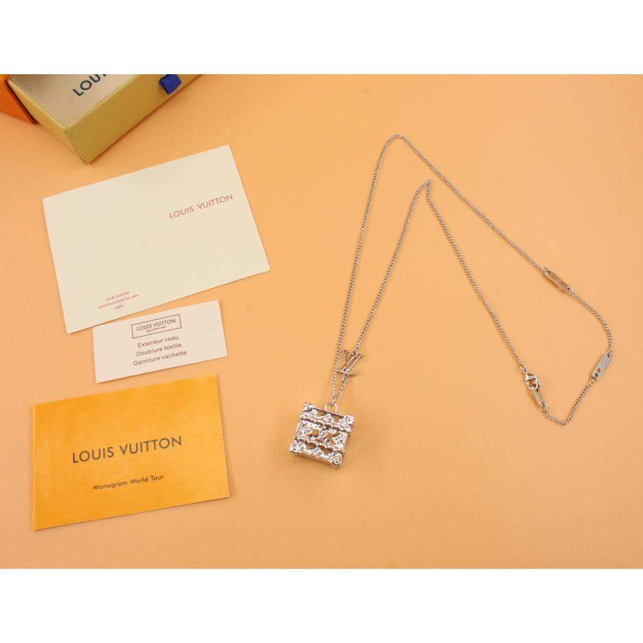 Louis Vuitton Trunk Locket Pendant      M00527 - DopestKickz