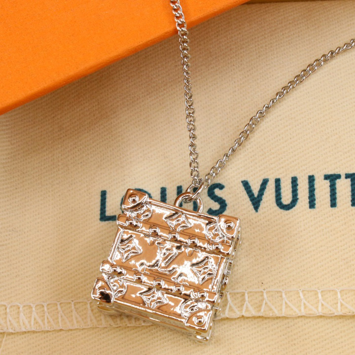 Louis Vuitton Trunk Locket Pendant      M00527 - DopestKickz