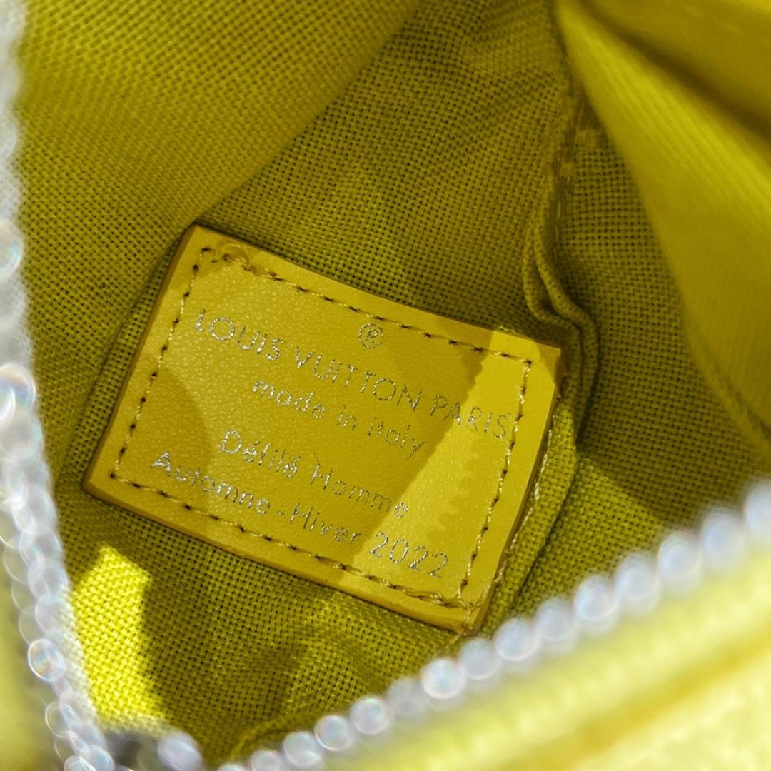 Louis Vuitton Lemon Pouch    M81197 - DopestKickz