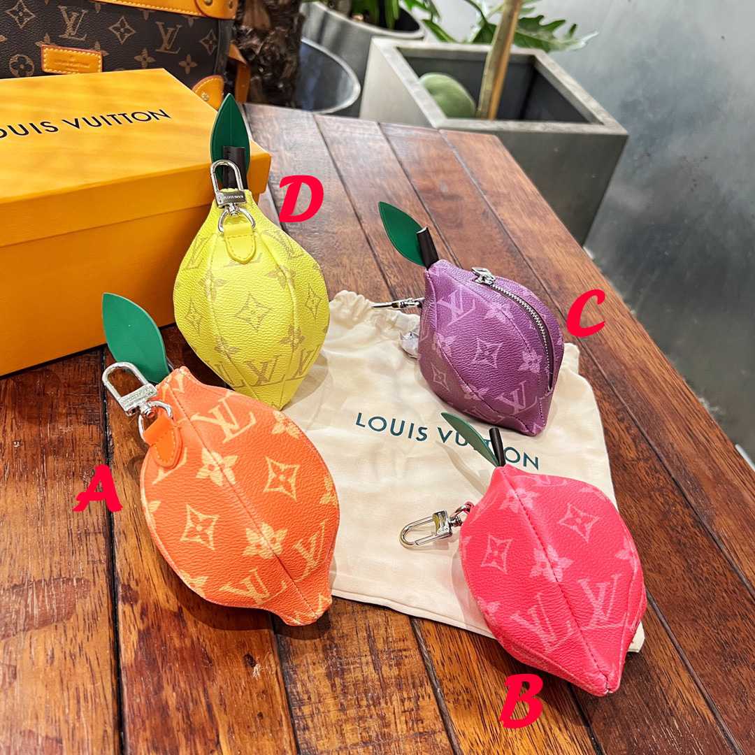 Louis Vuitton Lemon Pouch    M81197 - DopestKickz