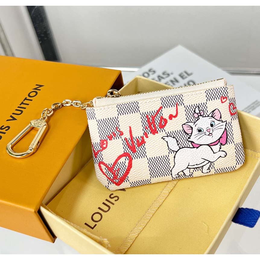 Louis Vuitton Key Pouch     M62650 - DopestKickz