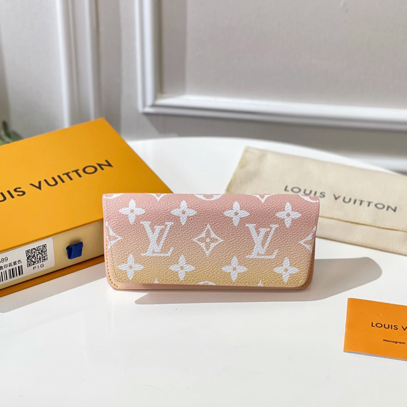 Louis Vuitton Woody Glasses Case   GI0620 - DopestKickz