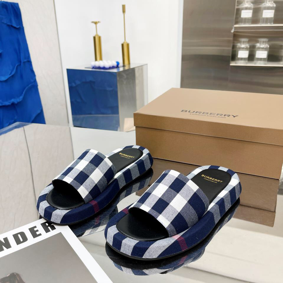 Burberry Check Cotton Slides - DopestKickz