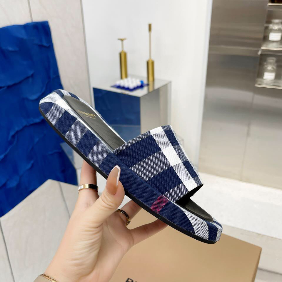 Burberry Check Cotton Slides - DopestKickz