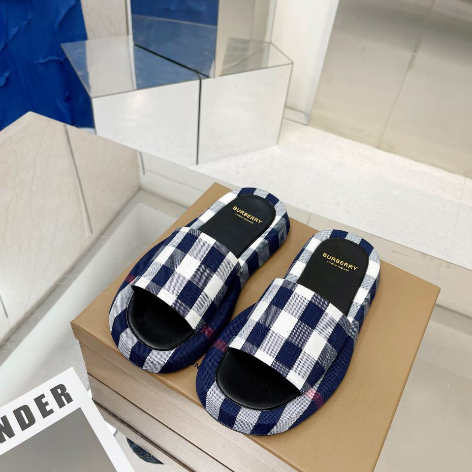 Burberry Check Cotton Slides - DopestKickz