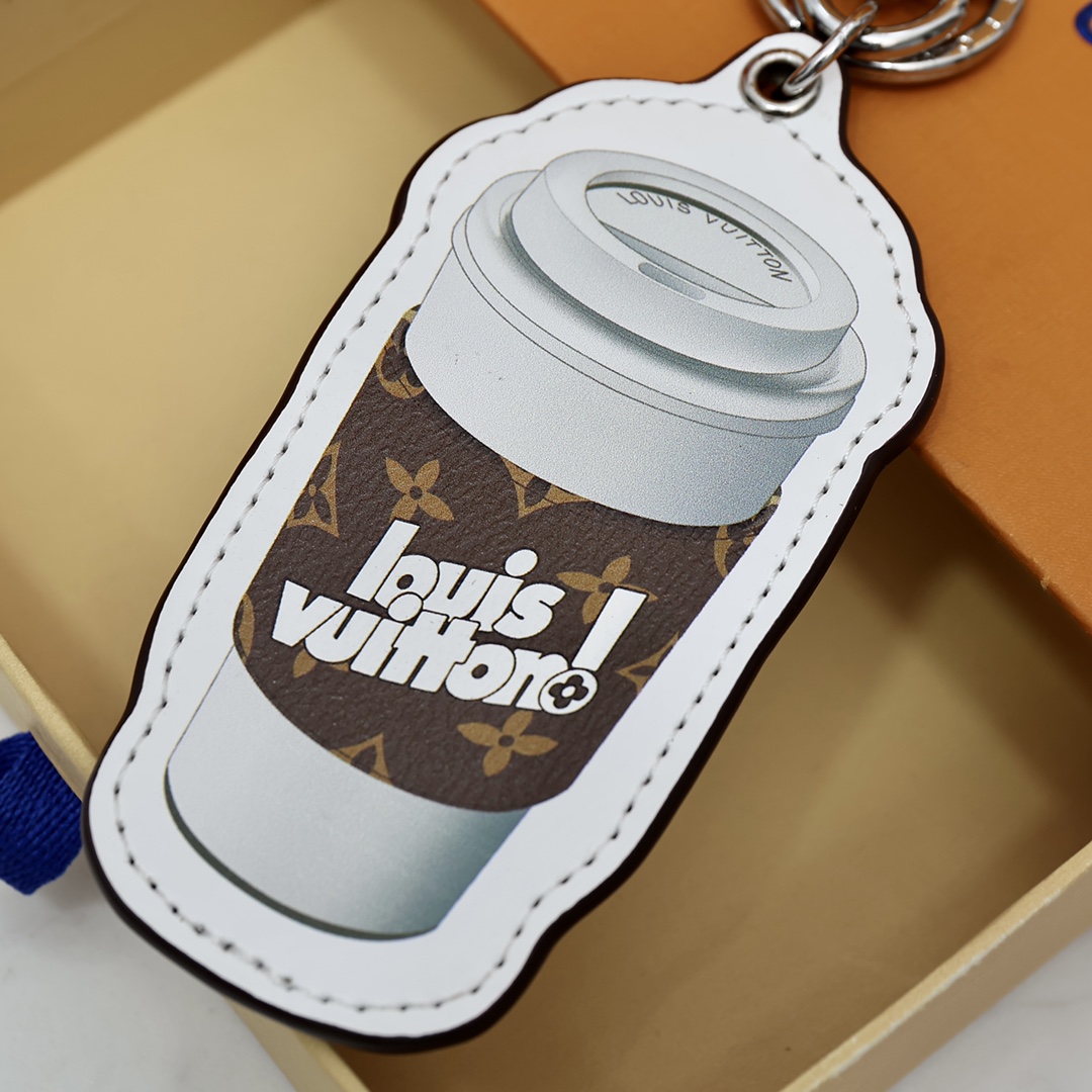 Louis Vuitton Everyday Lv Cup    MP3108 - DopestKickz