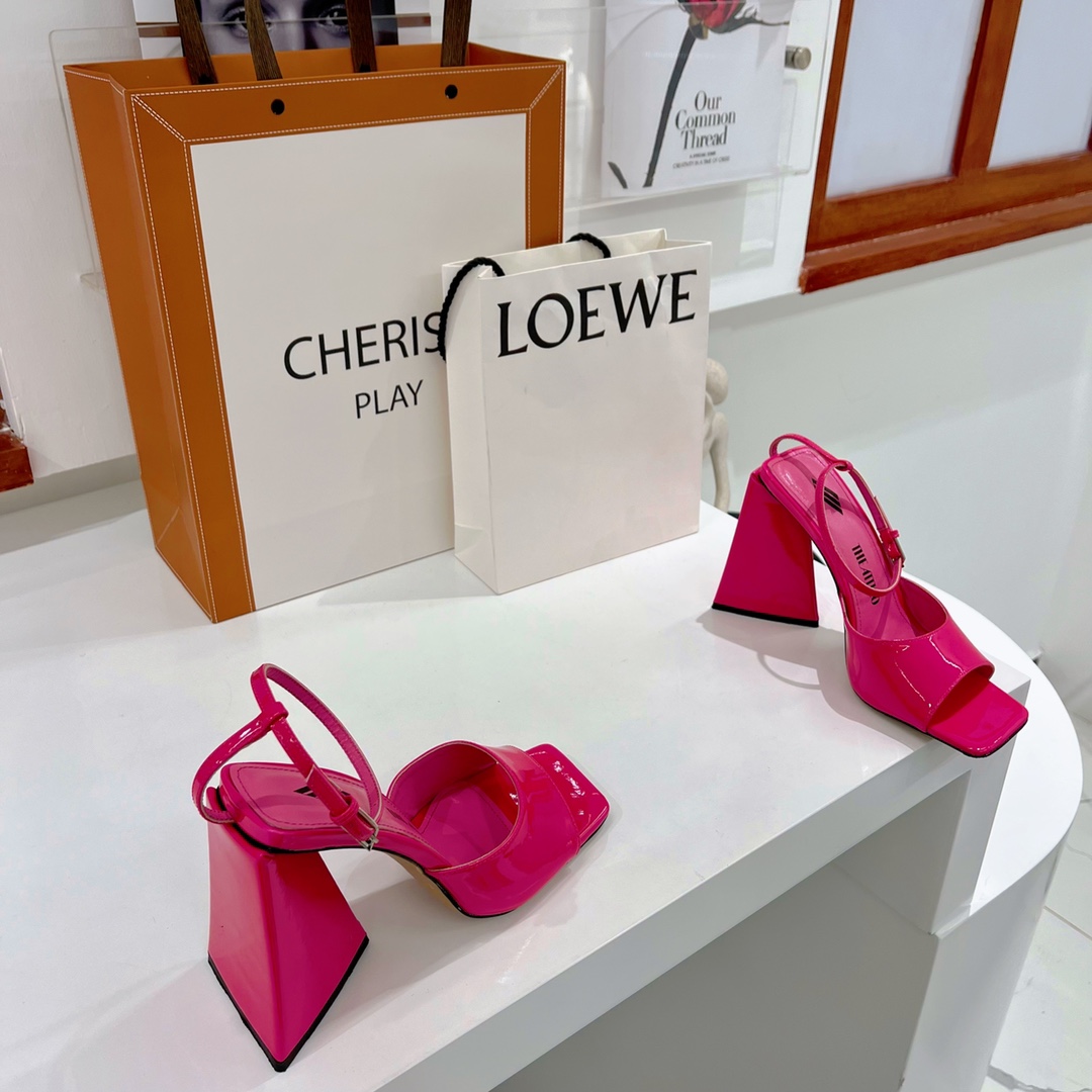 The Attico ''Piper'' Fuchsia Sandal - DopestKickz