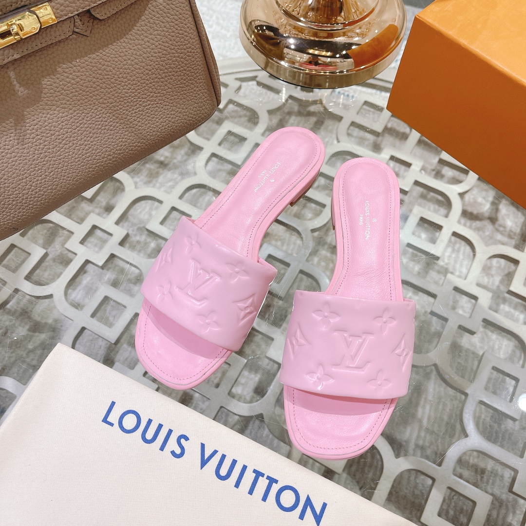Louis Vuitton Revival Flat Mule     1AAEP0 - DopestKickz