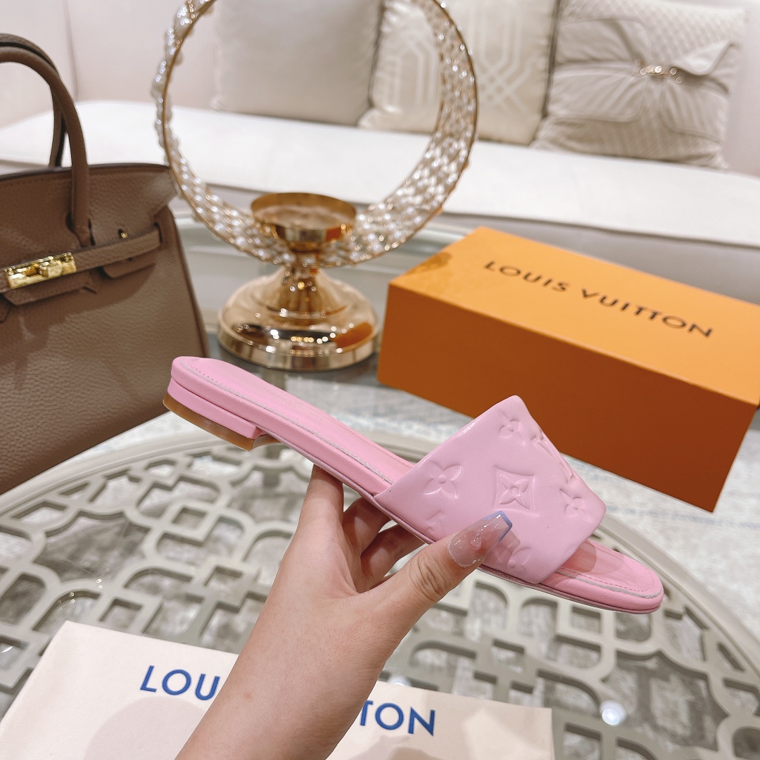 Louis Vuitton Revival Flat Mule     1AAEP0 - DopestKickz