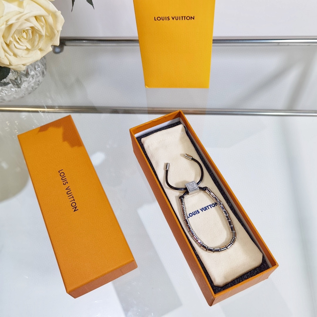 Louis Vuitton LV Paradise Bracelet       MP3330 - DopestKickz