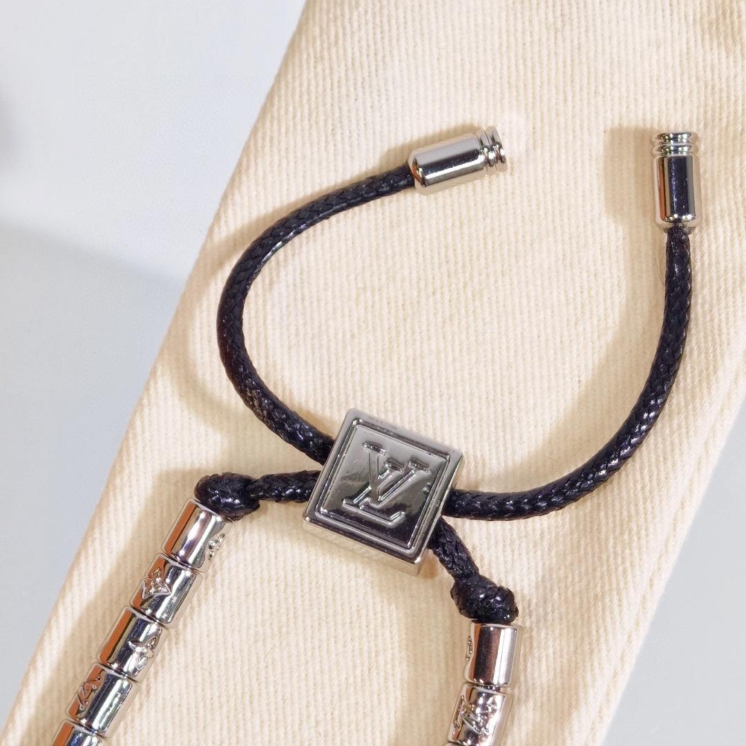 Louis Vuitton LV Paradise Bracelet       MP3330 - DopestKickz