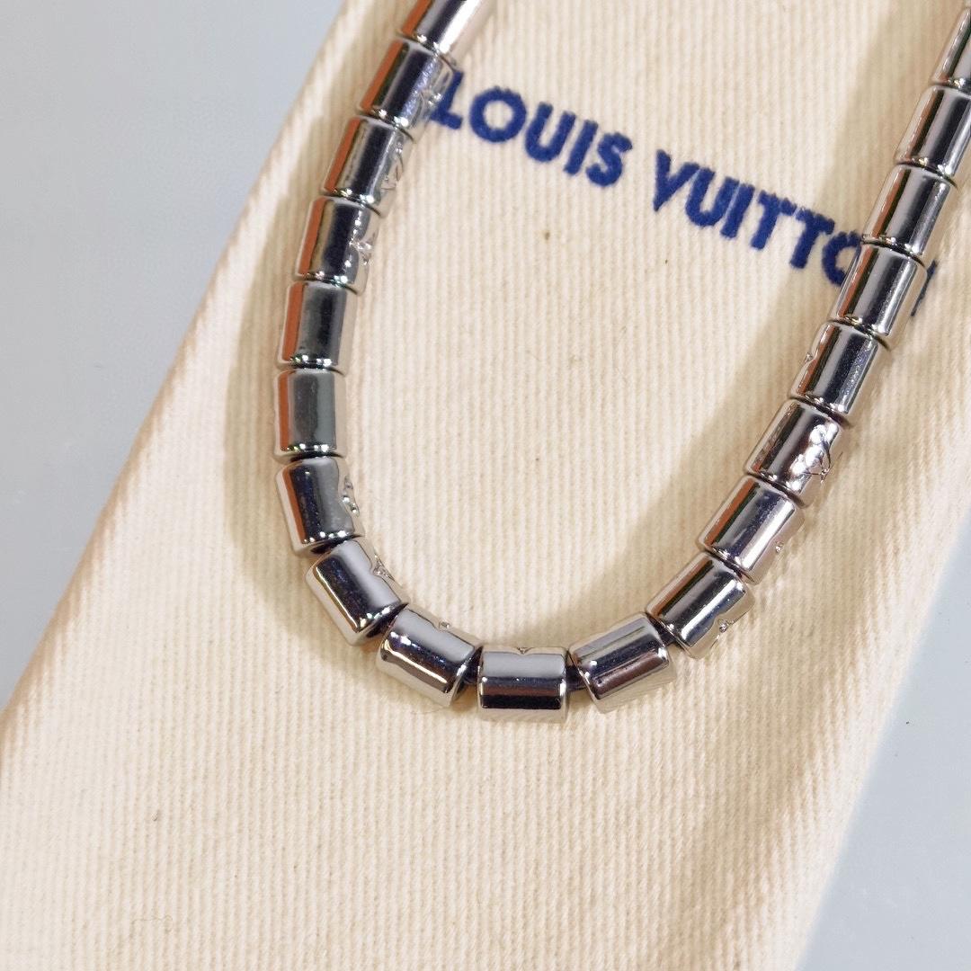 Louis Vuitton LV Paradise Bracelet       MP3330 - DopestKickz