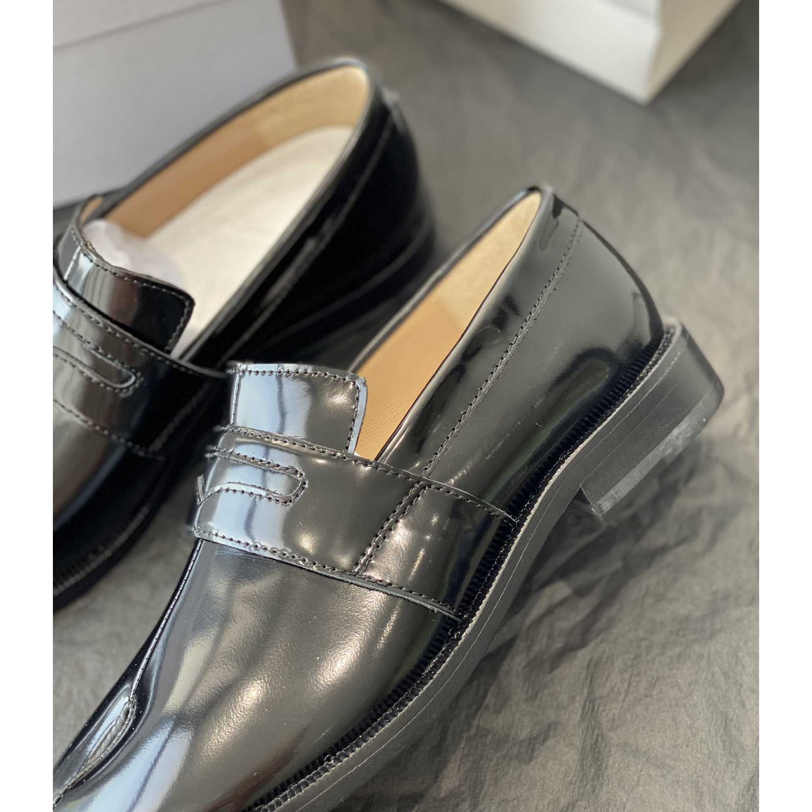Maison Margiela Tabi Leather Loafers - DopestKickz