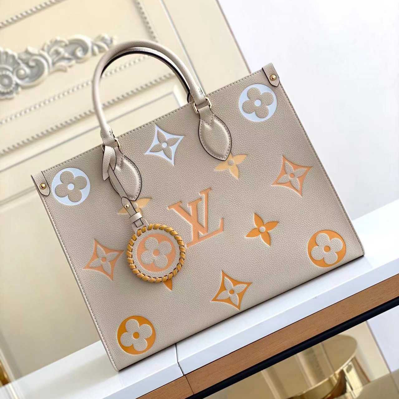 Louis Vuitton OnTheGo MM Tote Bag(35-27-14CM) - DopestKickz