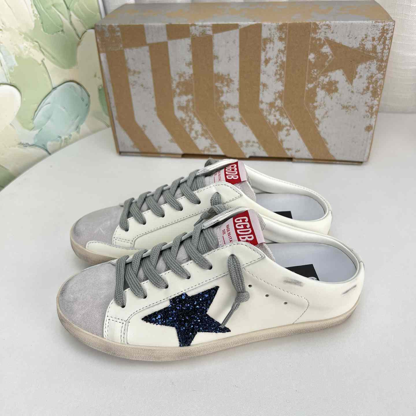 Golden Goose Super-Star Sabots In White Leather With Blue Glitter Star And Dove-Gray Suede Tongue - DopestKickz