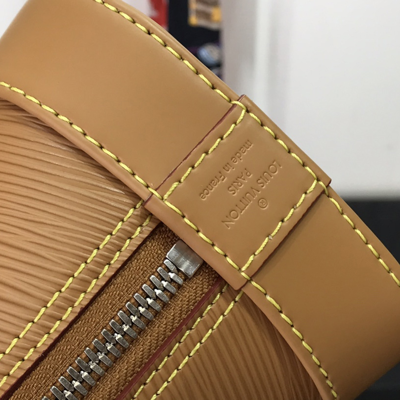 Louis Vuitton Alma PM Handbag (23.5-17.5-11.5cm) - DopestKickz
