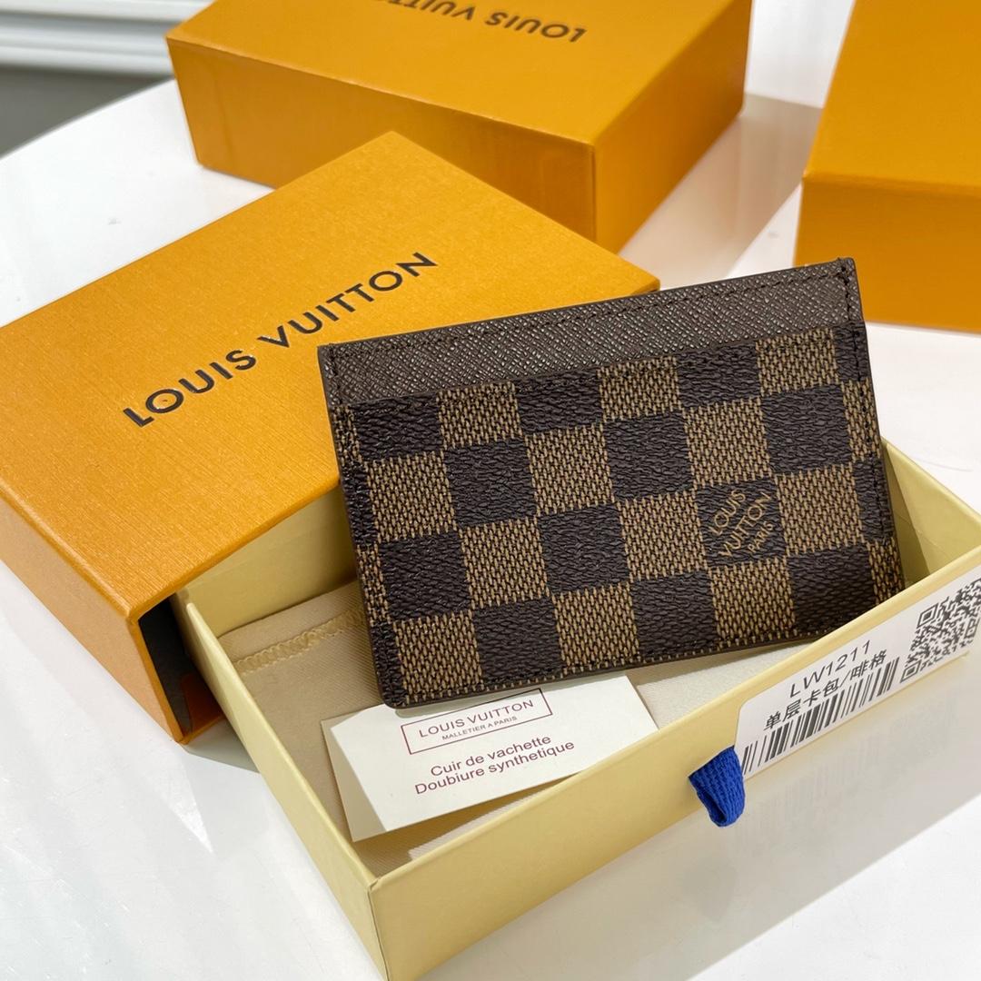 Louis Vuitton Card Holder     N61722 - DopestKickz