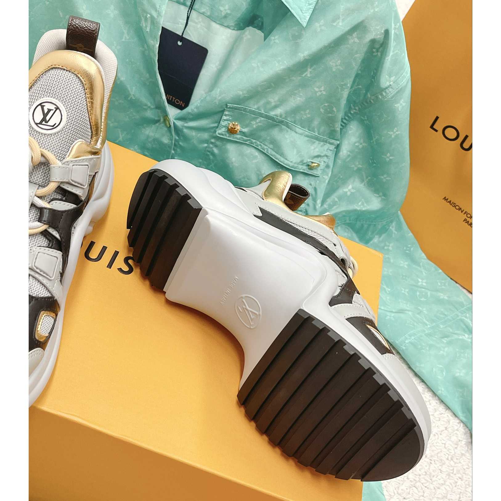 Louis Vuitton LV Archlight Sneaker      - DopestKickz