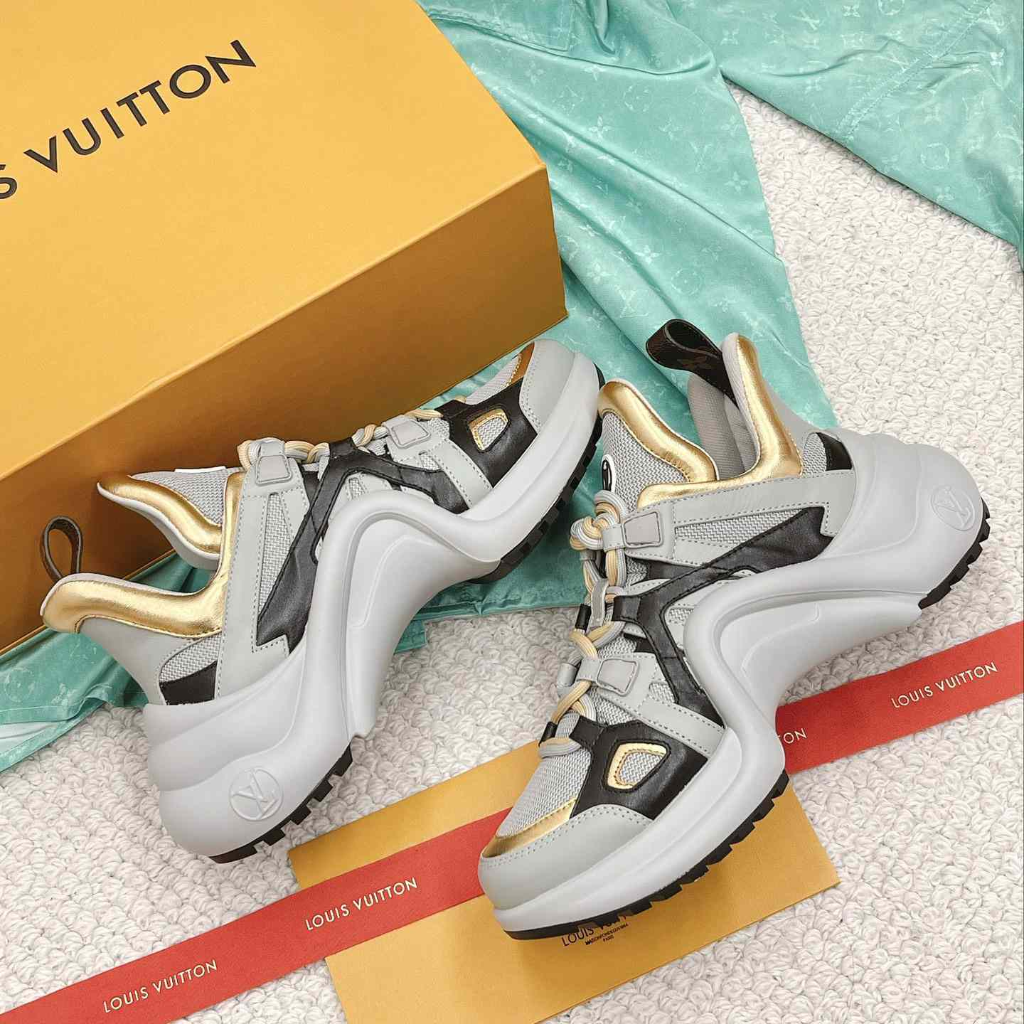Louis Vuitton LV Archlight Sneaker      - DopestKickz