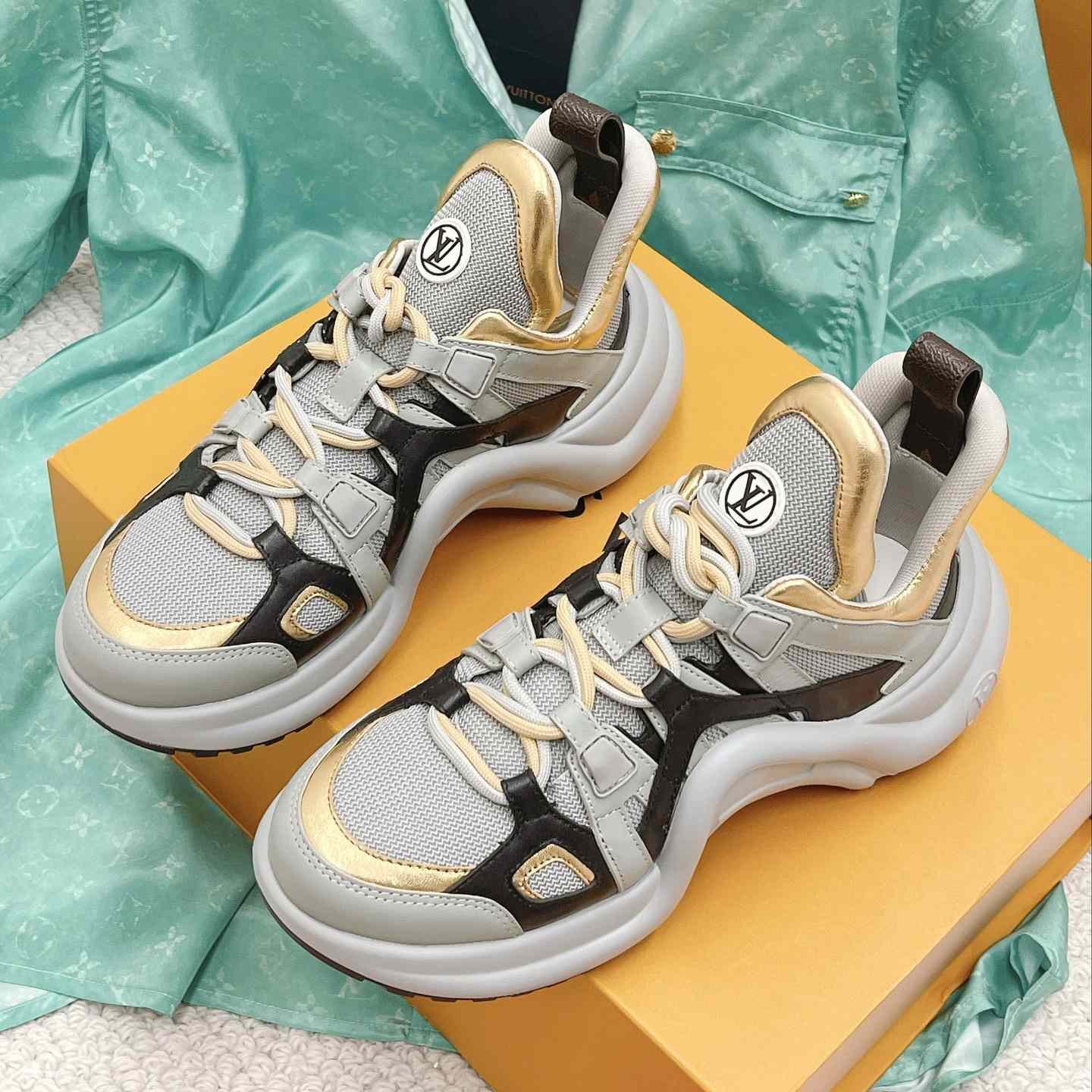 Louis Vuitton LV Archlight Sneaker      - DopestKickz
