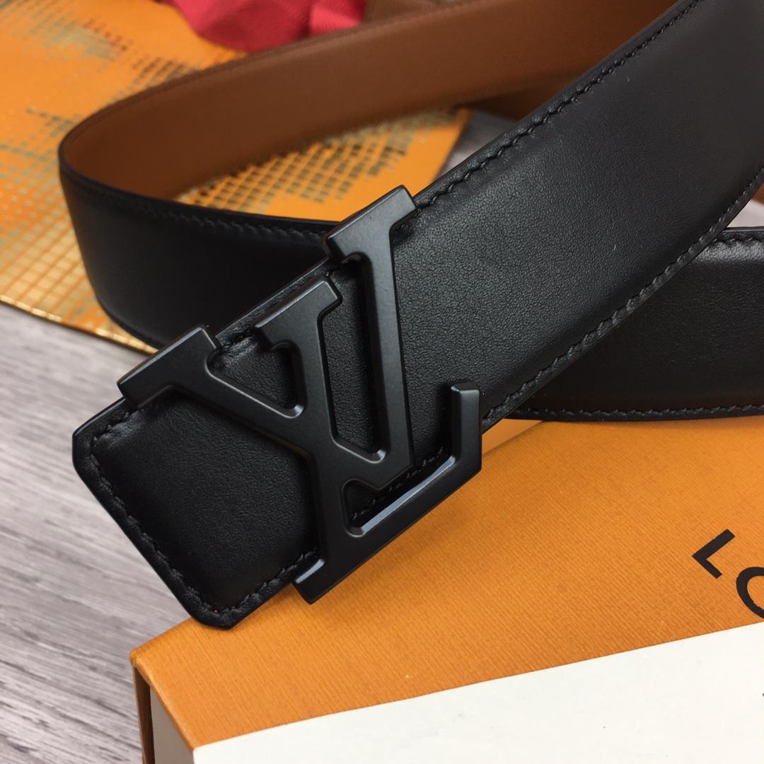Louis Vuitton  LV Mirror 35MM Reversible Belt - DopestKickz
