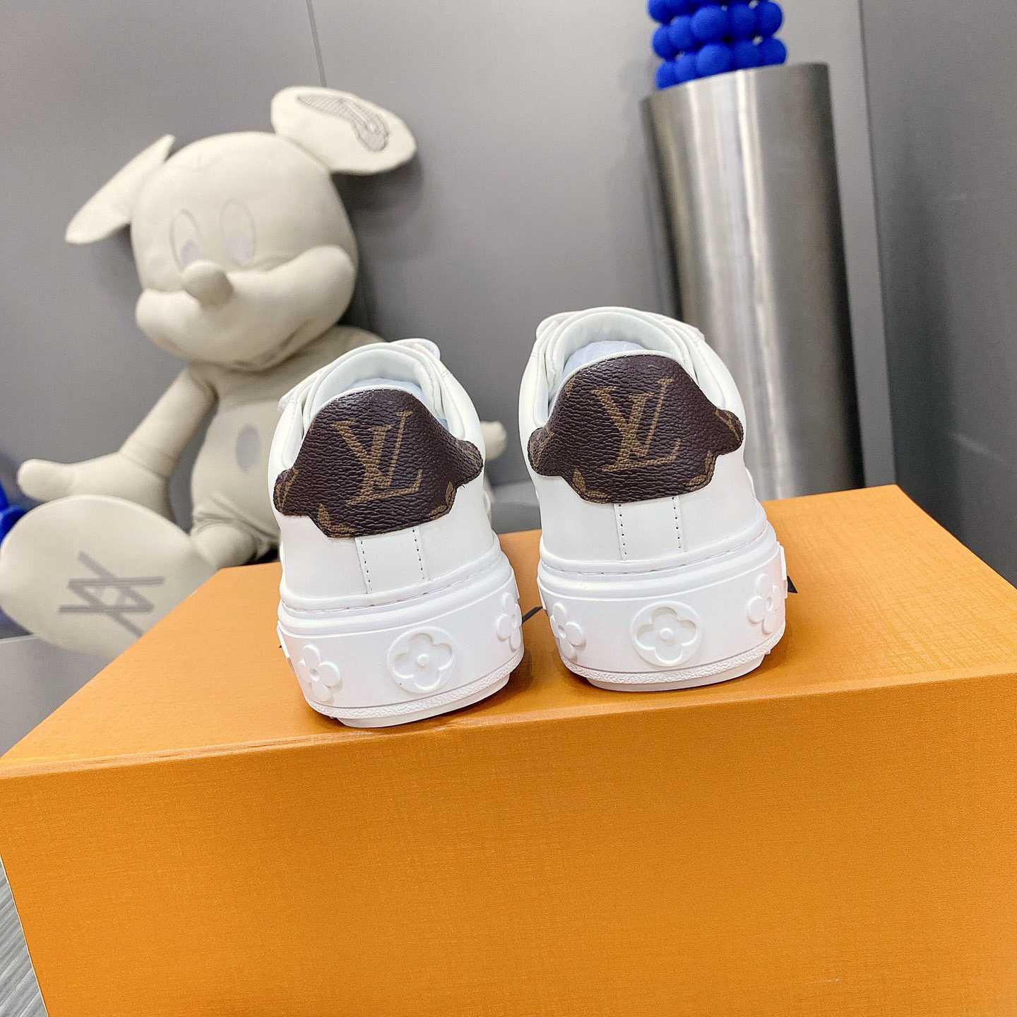 Louis Vuitton Time Out Sneaker    1AAF7C - DopestKickz