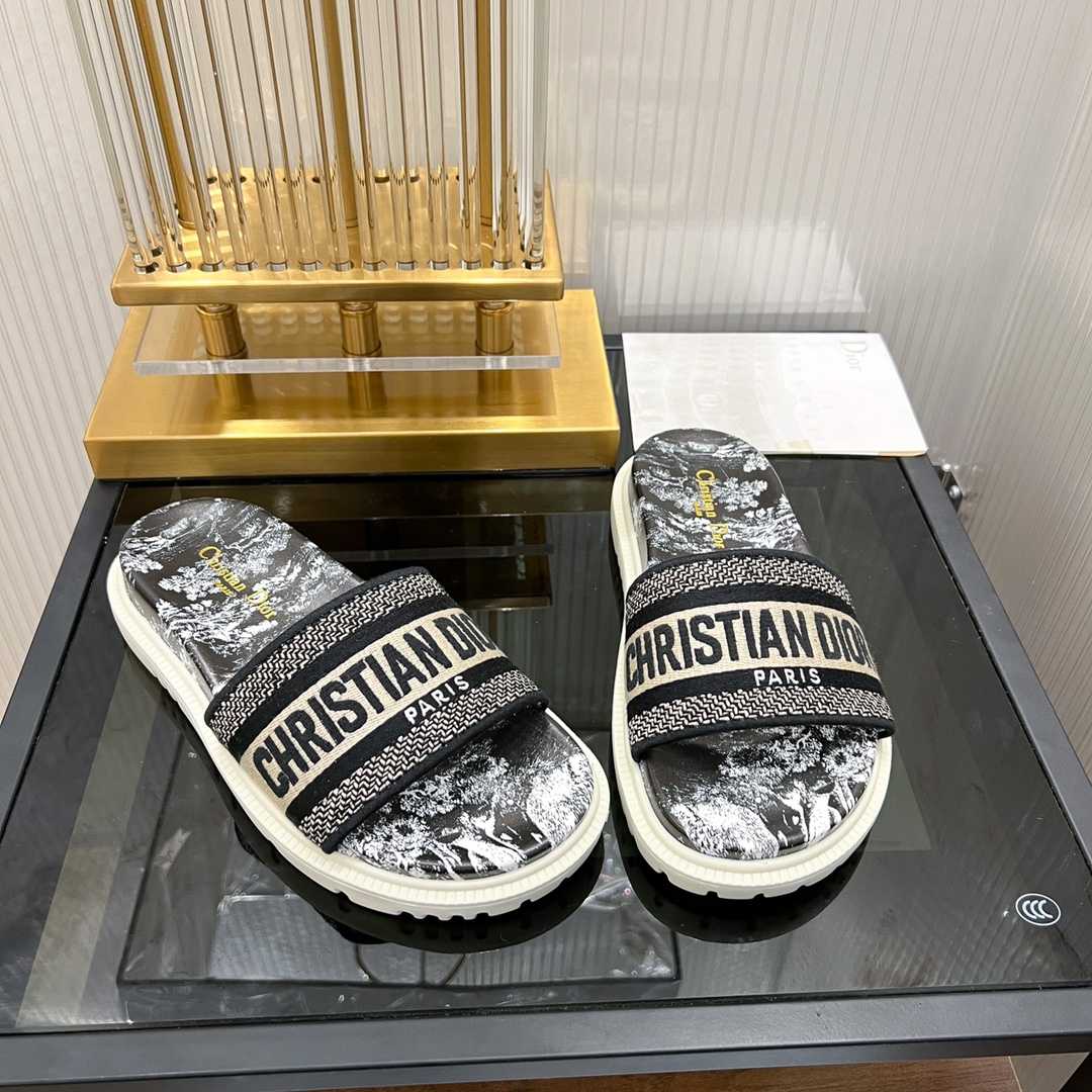 Dior Dway Slide - DopestKickz