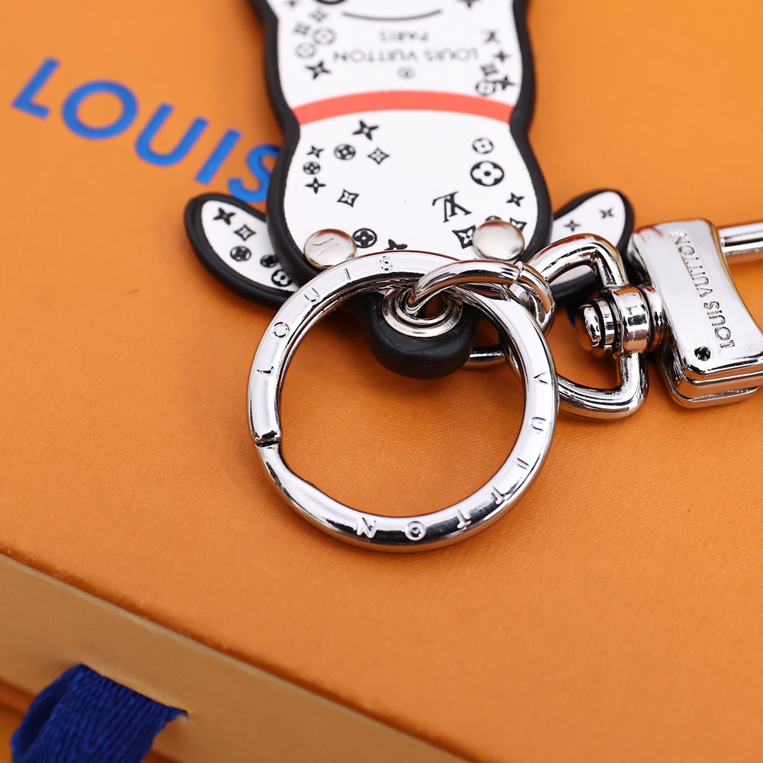 Louis Vuitton  LV Dalmata Key Holder & Bag Charm    M00746 - DopestKickz