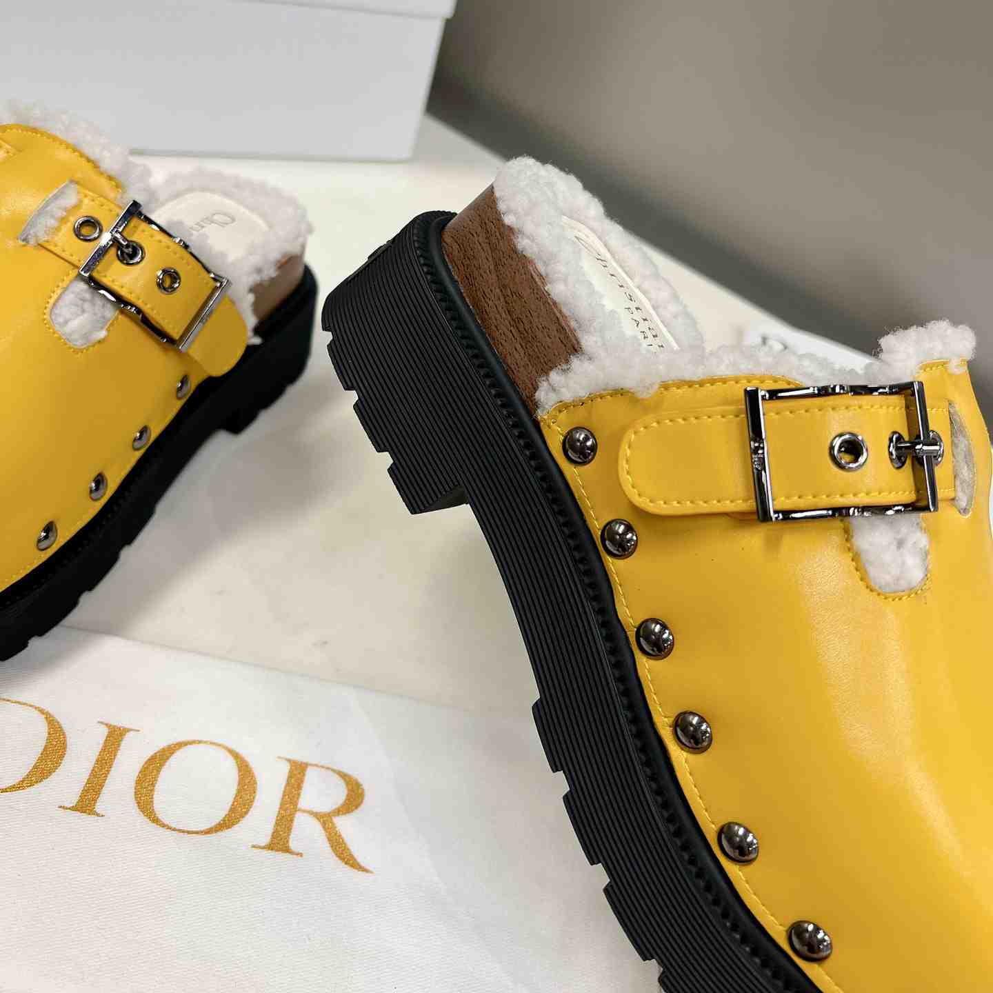 Dior Diorquake Clog - DopestKickz