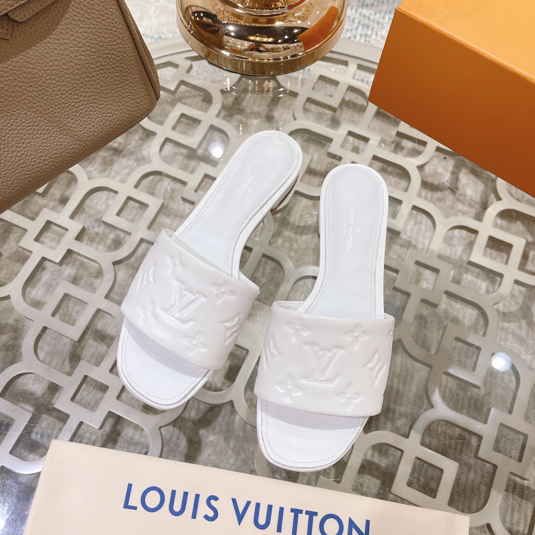 Louis Vuitton Revival Flat Mule     1A9P3T - DopestKickz