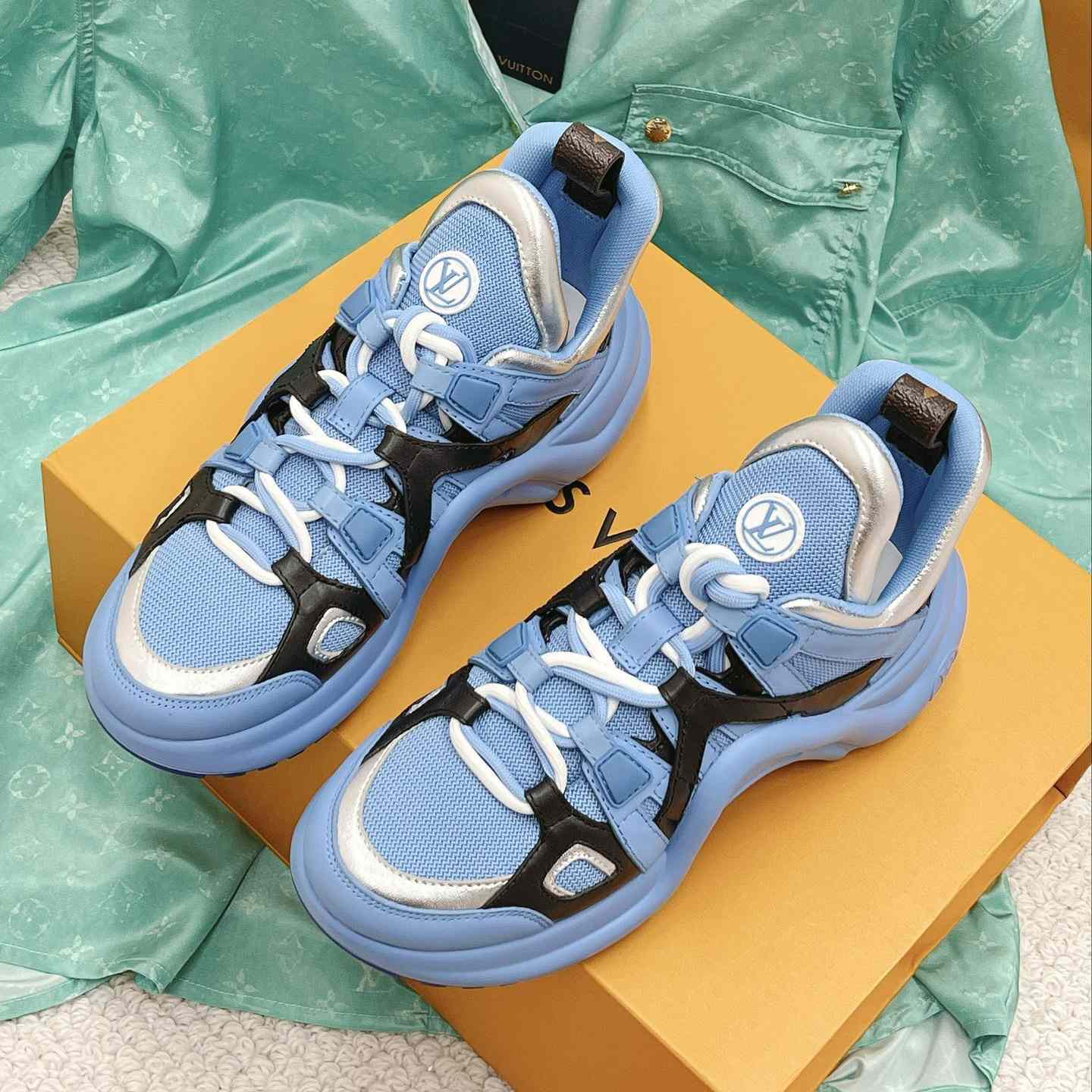 Louis Vuitton LV Archlight Sneaker      - DopestKickz