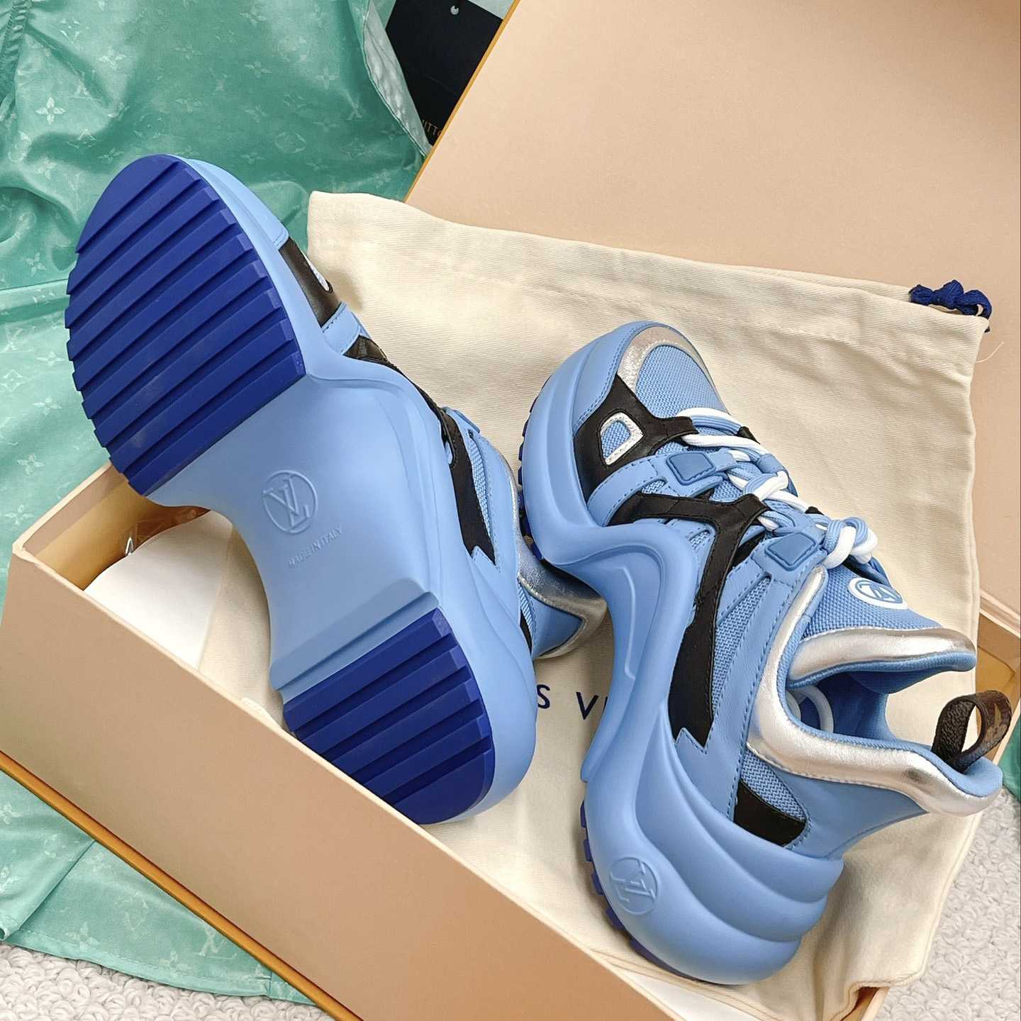 Louis Vuitton LV Archlight Sneaker      - DopestKickz