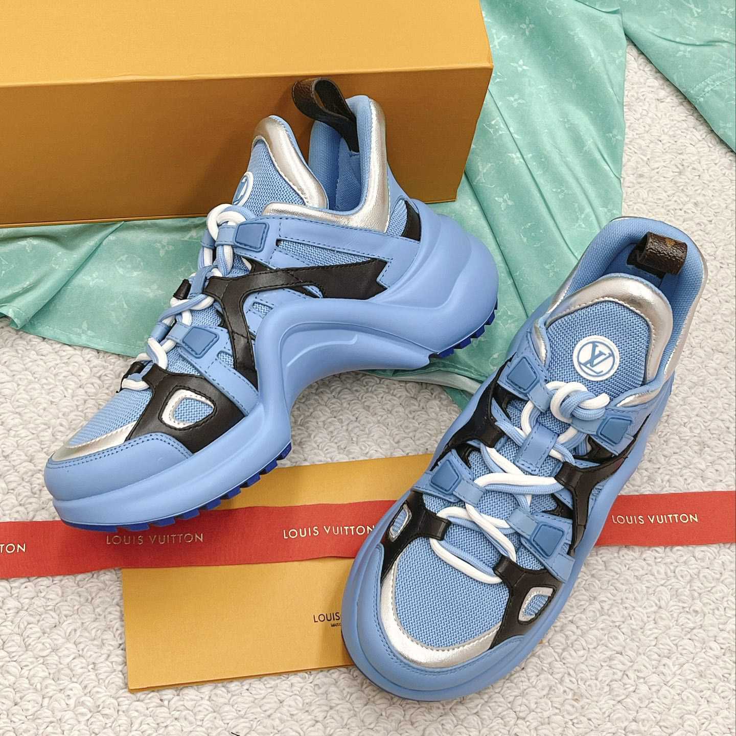 Louis Vuitton LV Archlight Sneaker      - DopestKickz