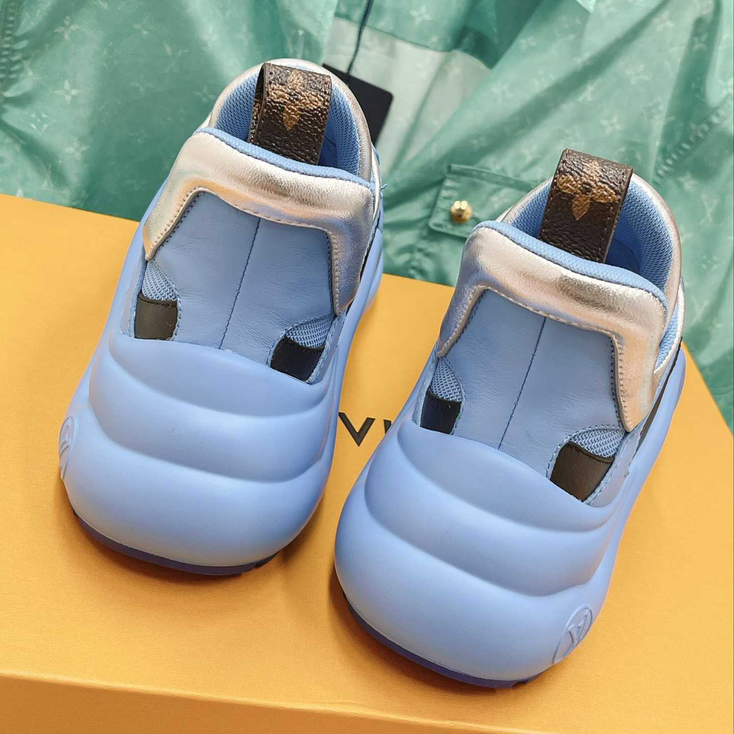 Louis Vuitton LV Archlight Sneaker      - DopestKickz