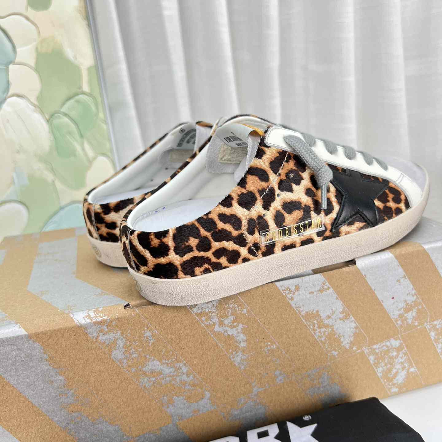 Golden Goose Super-Star Sabots In Leopard-Print Pony Skin With Black Leather Star And Ice-Gray Suede Tongue - DopestKickz