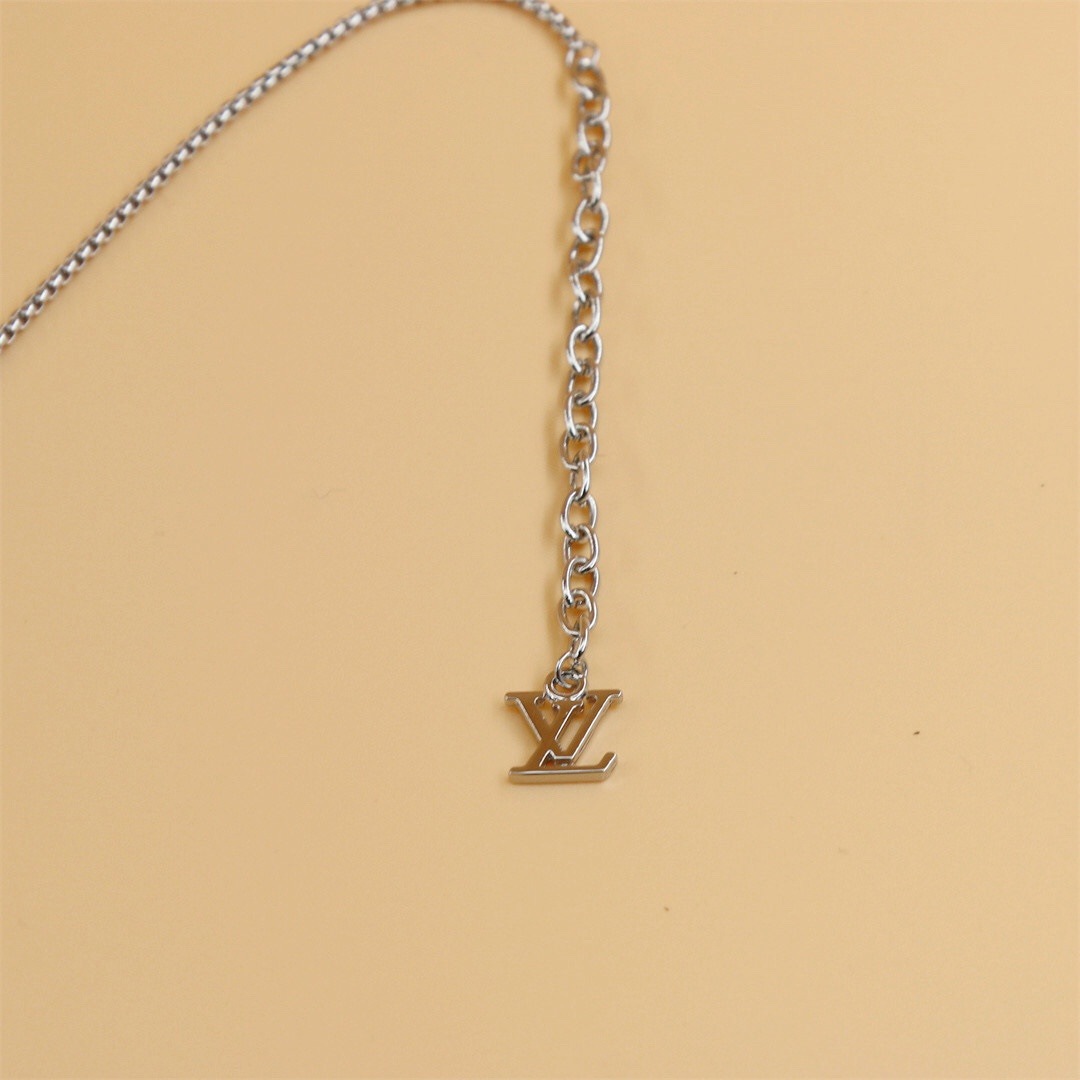 Louis Vuitton  LV Sunrise Necklace     M00651 - DopestKickz