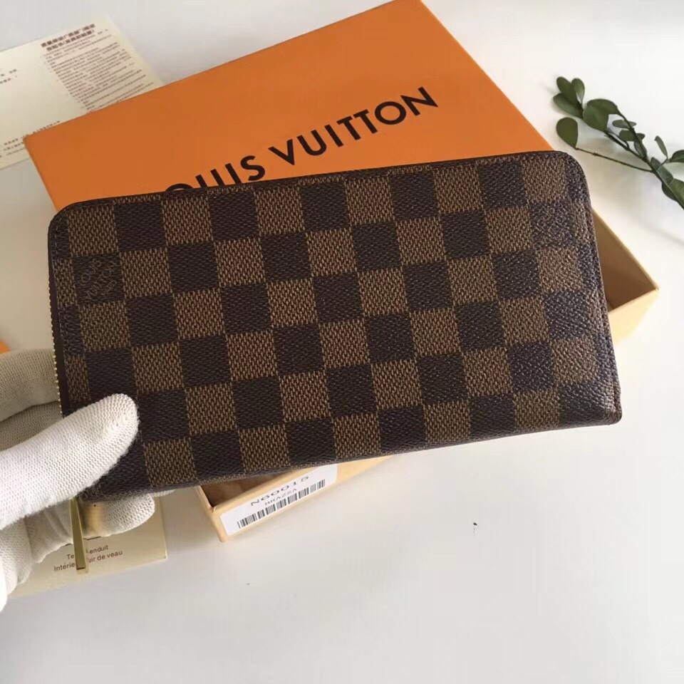 Louis Vuitton Zippy Wallet Vertical (19-10-1cm)     N60015 - DopestKickz