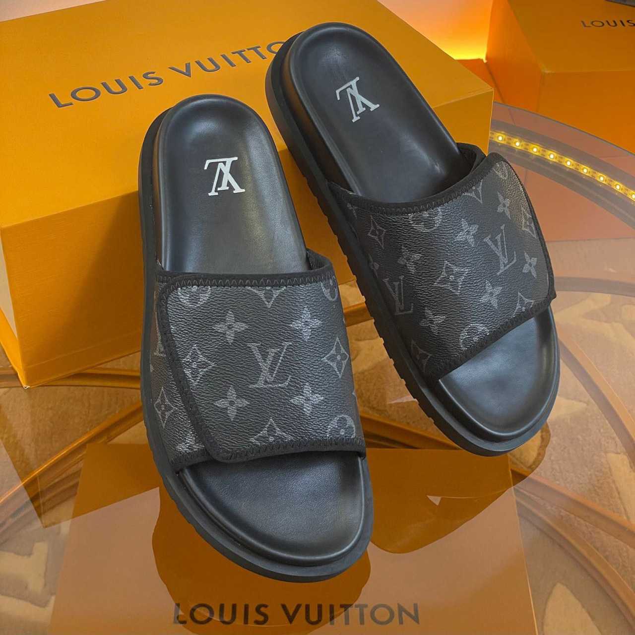 Louis Vuitton Miami Mule         1A9Z60 - DopestKickz