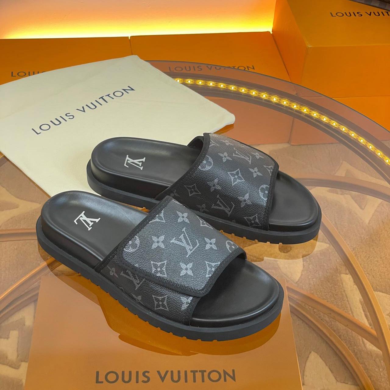 Louis Vuitton Miami Mule         1A9Z60 - DopestKickz
