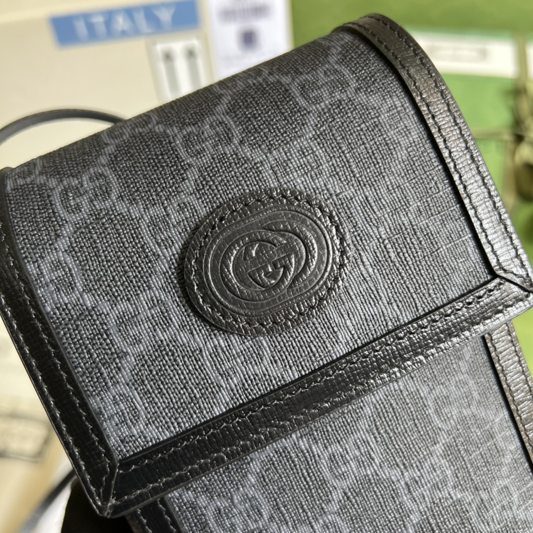 Gucci Black Mini GG Supreme Pouch(11.5-17-4cm) - DopestKickz