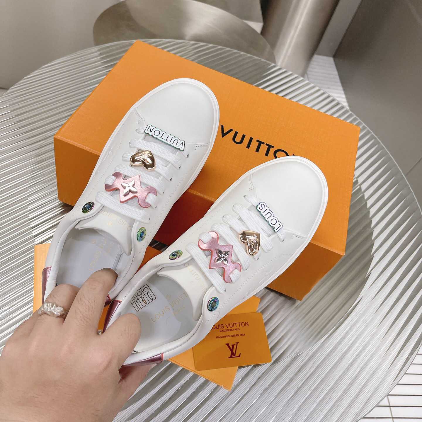 Louis Vuitton Time Out Sneaker    1AADNC - DopestKickz