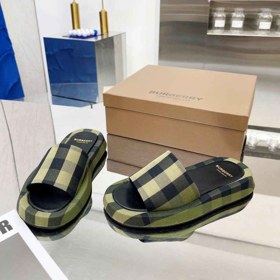 Burberry Check Cotton Slides - DopestKickz