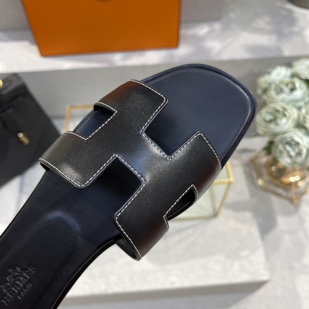 Hermes Oran Sandal - DopestKickz