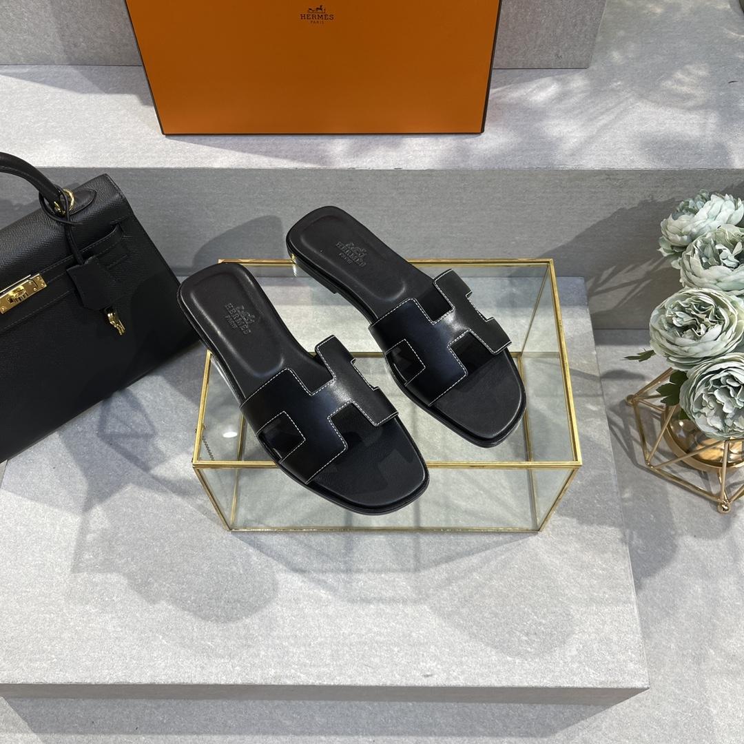 Hermes Oran Sandal - DopestKickz