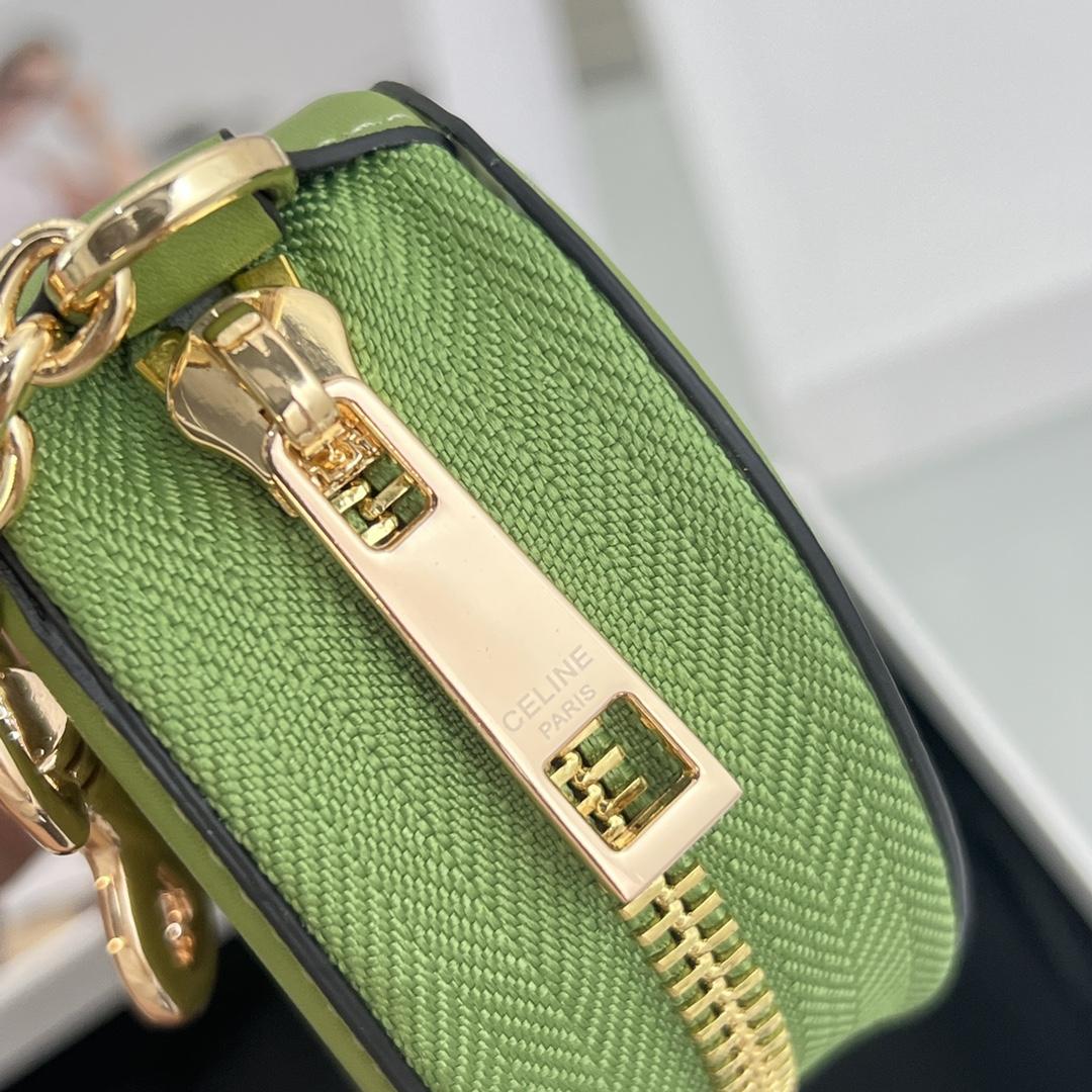 Celine Purse With Hook Cuir Triomphe In Smooth Calfskin  - DopestKickz
