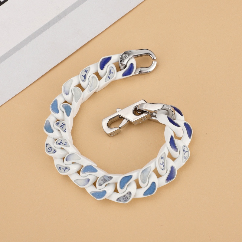 Louis Vuitton Chain Links Bracelet    - DopestKickz