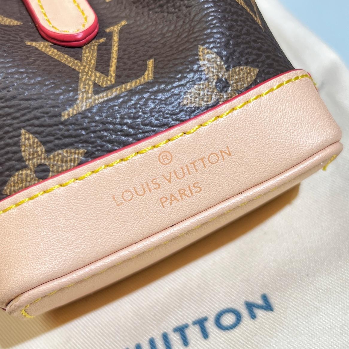Louis Vuitton  Micro Noé Bag Charm    M00818 - DopestKickz