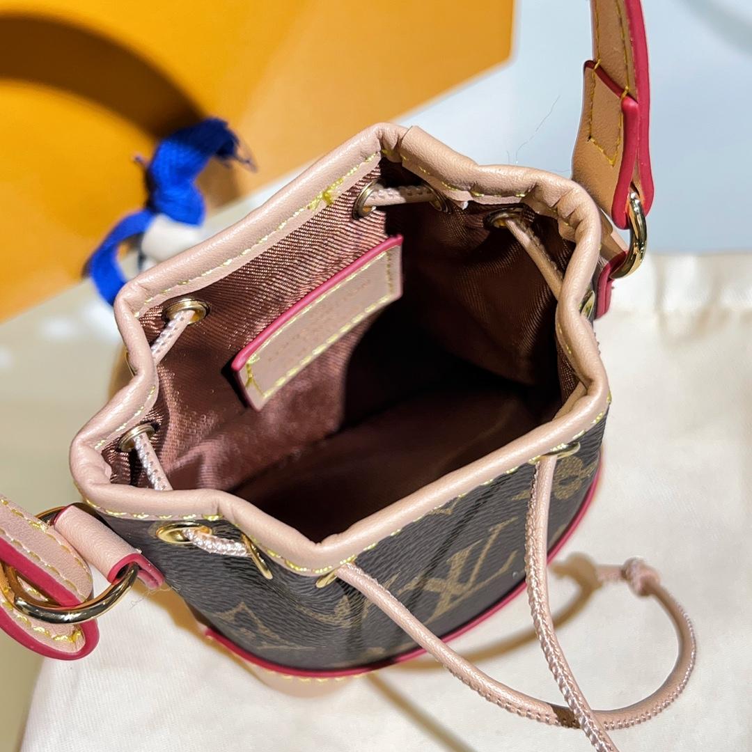 Louis Vuitton  Micro Noé Bag Charm    M00818 - DopestKickz